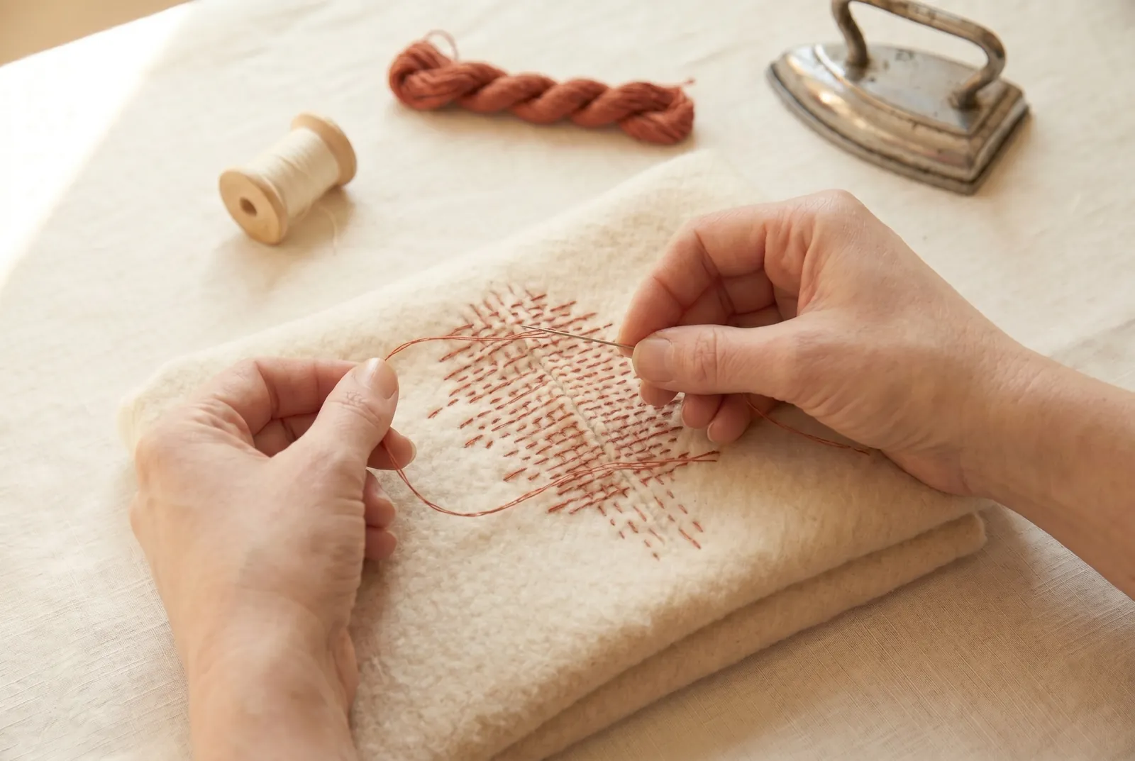 Photo: Set the rows close together, a few threads apart, and let their ends fall unevenly, some longer and some shorter.