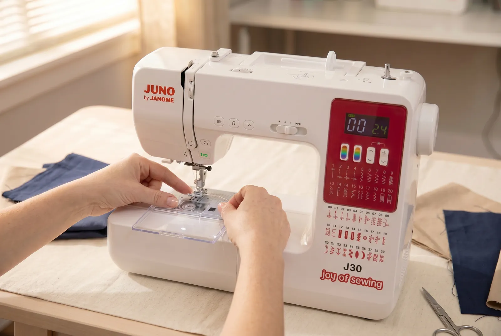 Photo: Close the clear plastic bobbin cover.